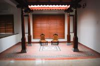 a traditional style courtyard on the first floor.